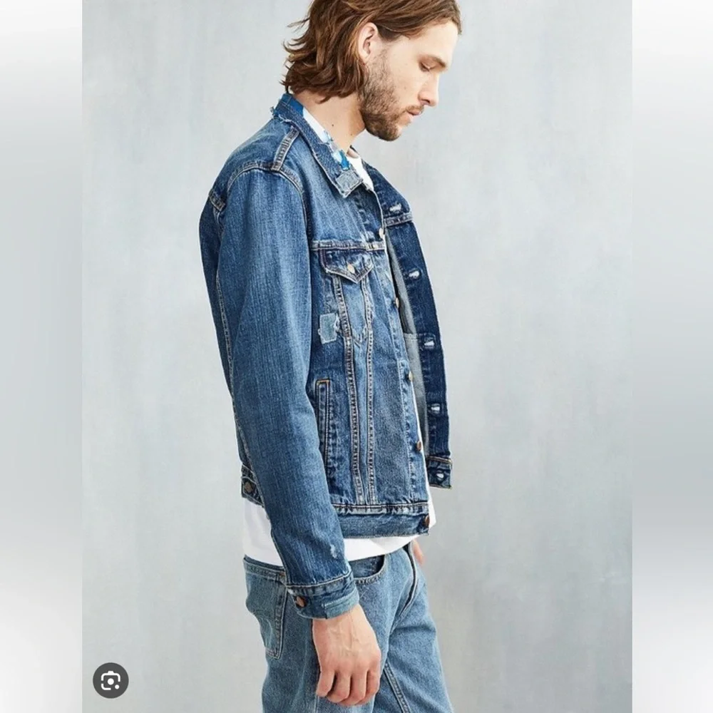 Levi's Shibori Repaired Denim Trucker Mens size Large Tie-Dyed, Distressed